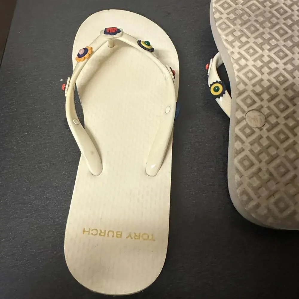 Tory Burch Marguerite Embellished Flower Flip Flops Ivory Size 5 Pool Sandals